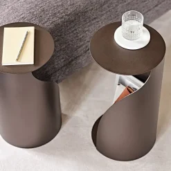 1. Design moderno. 2. Prezzo ribassato. 3. Realizzato da Cattelan Italia. 4. Facile da assemblare. 5. Pratico ed elegante.