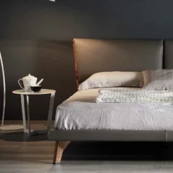 1. Design moderno ed elegante. 2. Prezzo ribassato. 3. Robusto e di qualità. 4. Comodo e spazioso. 5. Facile da montare.