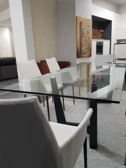 1. Design moderno ed elegante. 2. Prezzo scontato. 3. Facile da pulire. 4. Resistente e durevole. 5. Facile da montare.