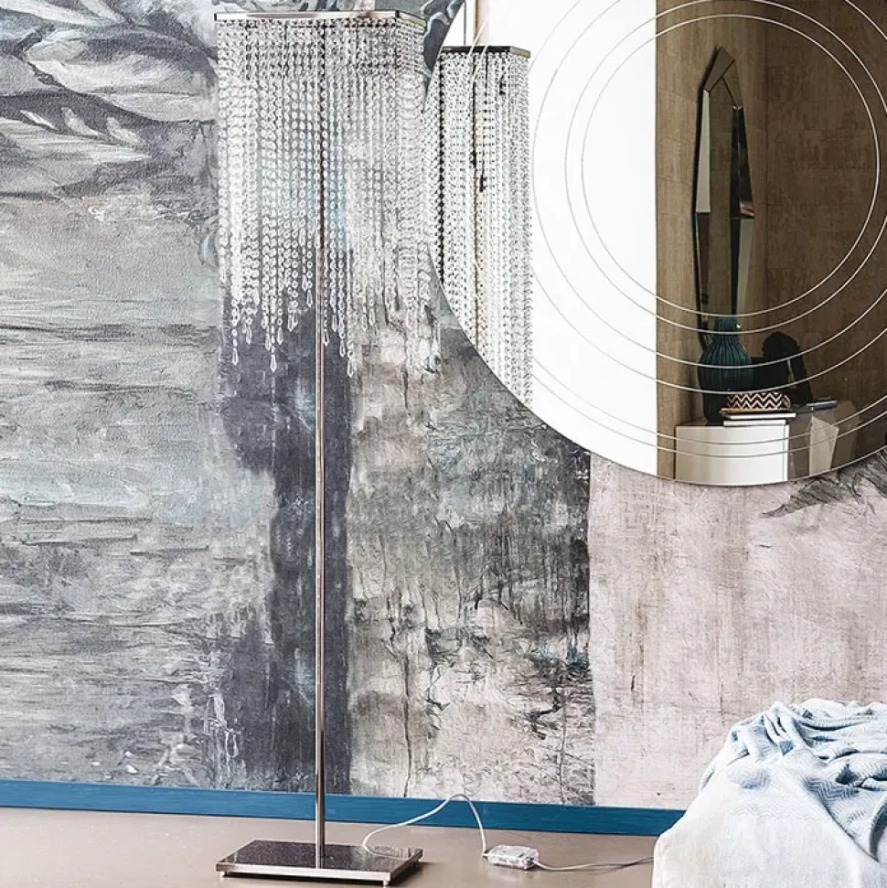 1. Prezzo outlet. 2. Design moderno. 3. Prodotto di qualità. 4. Facile da installare. 5. Marchio Cattelan Italia.