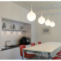 A sospensione Castore da 25 artemide  Artemide in Offerta Outlet