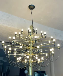 A sospensione Flos 209750 Oro con forte sconto