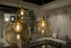 A sospensione Rowan Eban con uno sconto esclusivo