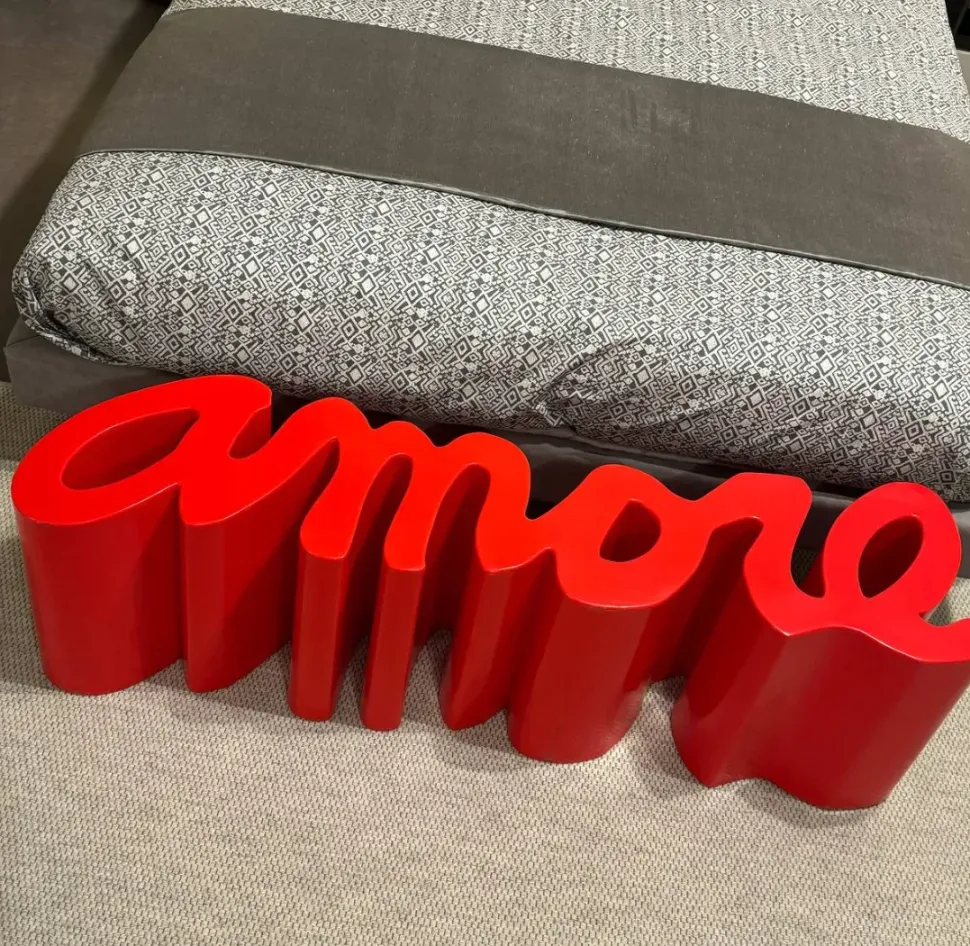 Amore Slide in stile design a prezzo ribassato