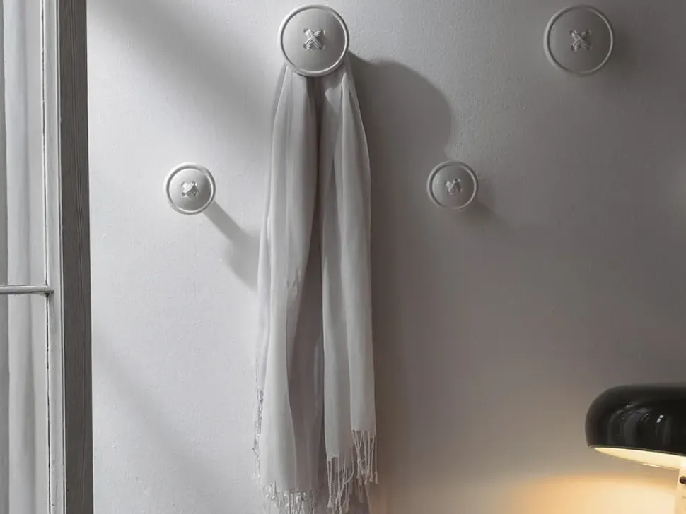 Appendiabiti Cattelan Bottone in laccato opaco a prezzo scontato