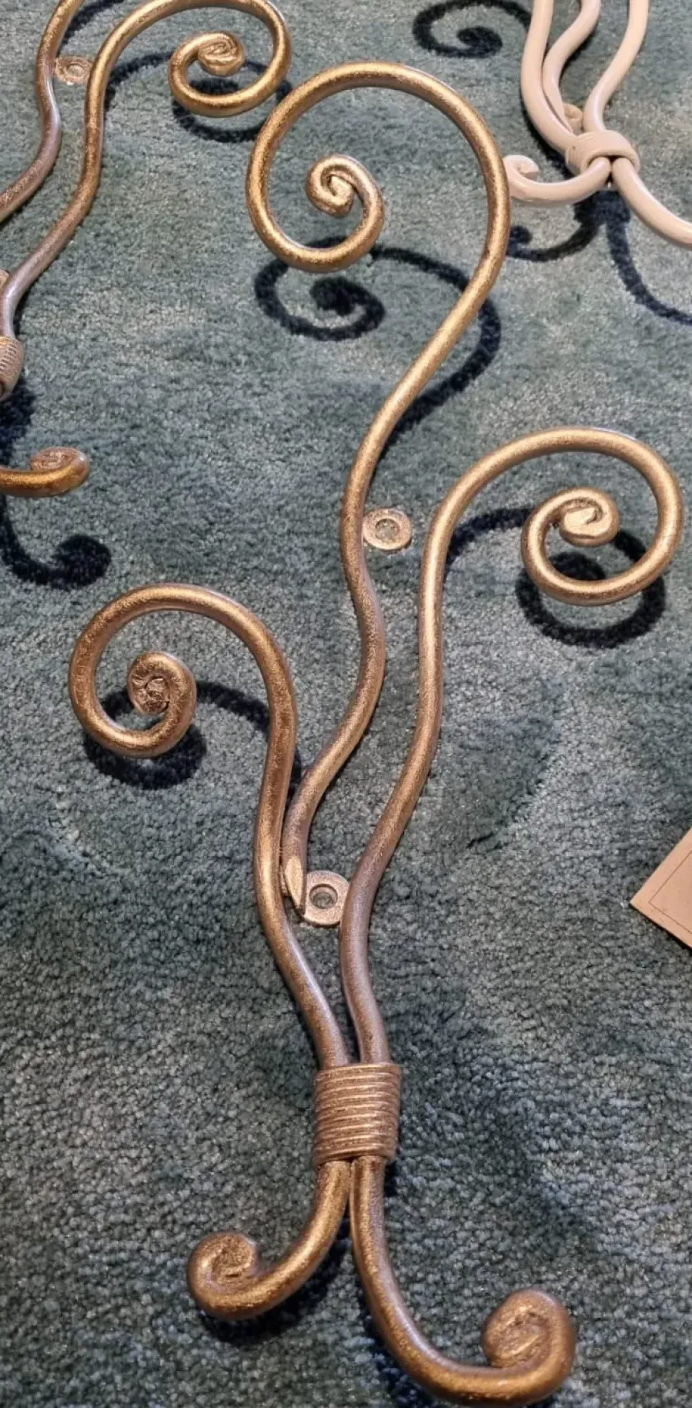 Appendiabiti classico Ricciolo Cantori a prezzi convenienti