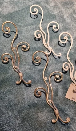 Appendiabiti classico Ricciolo Cantori a prezzi convenienti