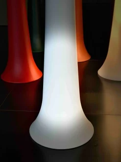 Appendiabiti design Tree light Bonaldo con forte sconto