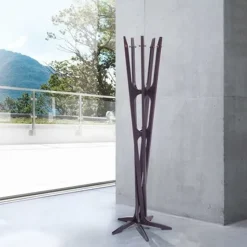 Appendiabiti Maestrale in stile Design Caimi a prezzo ribassato