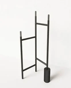 Appendiabiti Minotti italia modello Dressme a prezzo ribassato