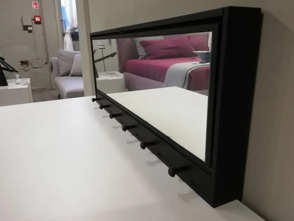 Appendiabiti modello Andrea Flou a prezzo scontato