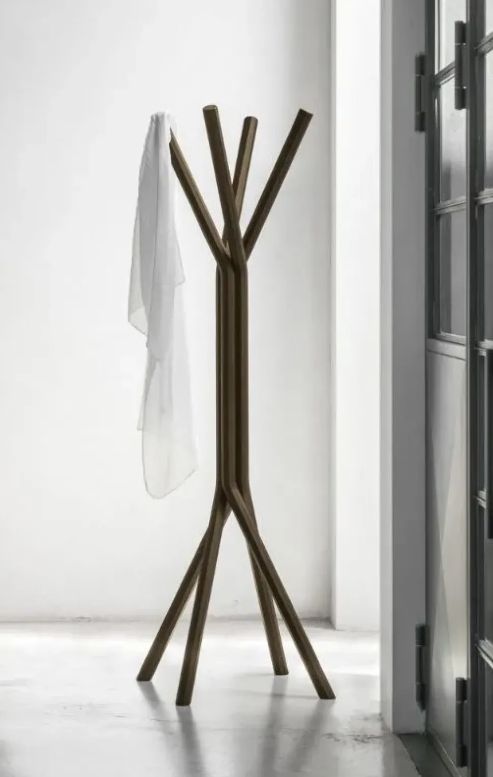 Appendiabiti Tomasella modello Tree a prezzo ribassato