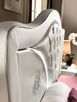 Approfitta dello sconto 35% sul letto Modello brigitte di Artigianale