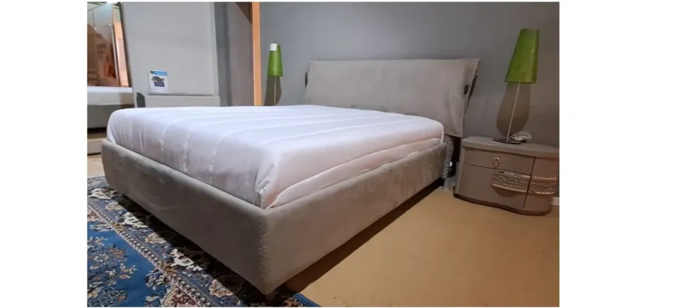 Approfitta dello sconto 40% sul letto Darmien di &tradition