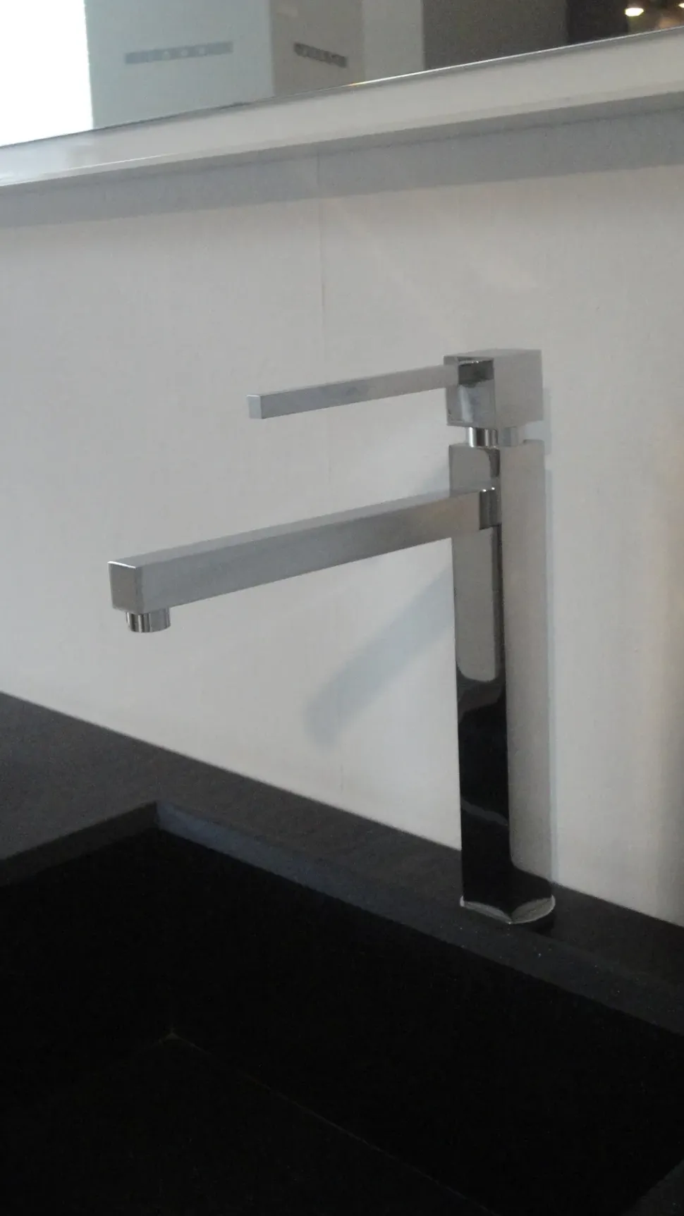 Arcom Escape Moderno