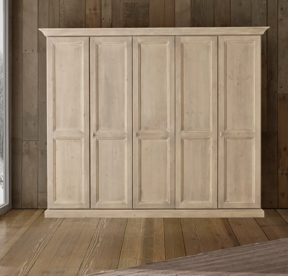 Armadio Abete essence Collezione esclusiva a cinque ante in Offerta Outlet