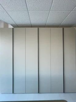 Armadio Amalfi pianca realizzato in laccato opaco di Pianca scontato -22%