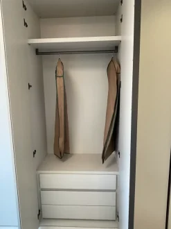 Armadio Amalfi pianca realizzato in laccato opaco di Pianca scontato -22%