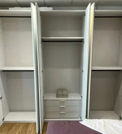 Armadio Anta gola bianco di Battistella A PREZZO SCONTATO 38%
