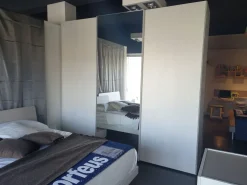 Armadio Anta liscia Orme a tre ante in Offerta Outlet