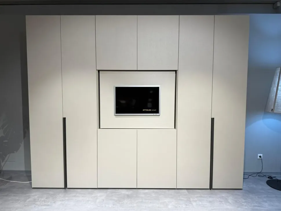 Armadio ante battenti in laminato materico Odeon tratto di Sangiacomo