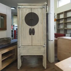 Armadio ante battenti in legno Aramdio nuziale cinese  di Outlet etnico