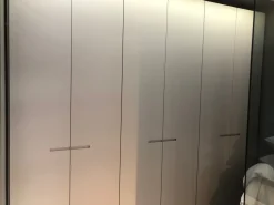 Armadio ante battenti in laccato opaco Elegant di Lema