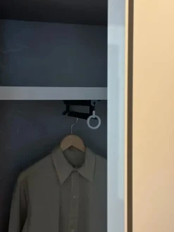 Armadio ante battenti in laccato opaco Sinua di Sangiacomo