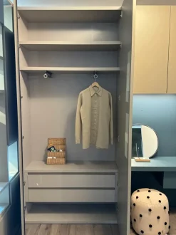 Armadio ante battenti in laccato opaco Sinua di Sangiacomo