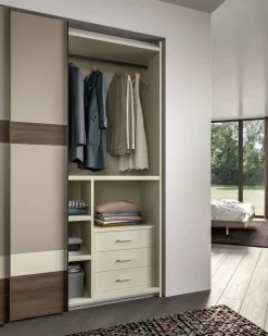 Armadio ante scorrevoli in laminato materico Power 14 di Zg mobili