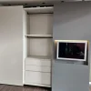 Armadio ante scorrevoli in laminato opaco Nastro tv di Pianca