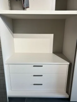 Armadio ante scorrevoli in laminato opaco Smart di Tomasella