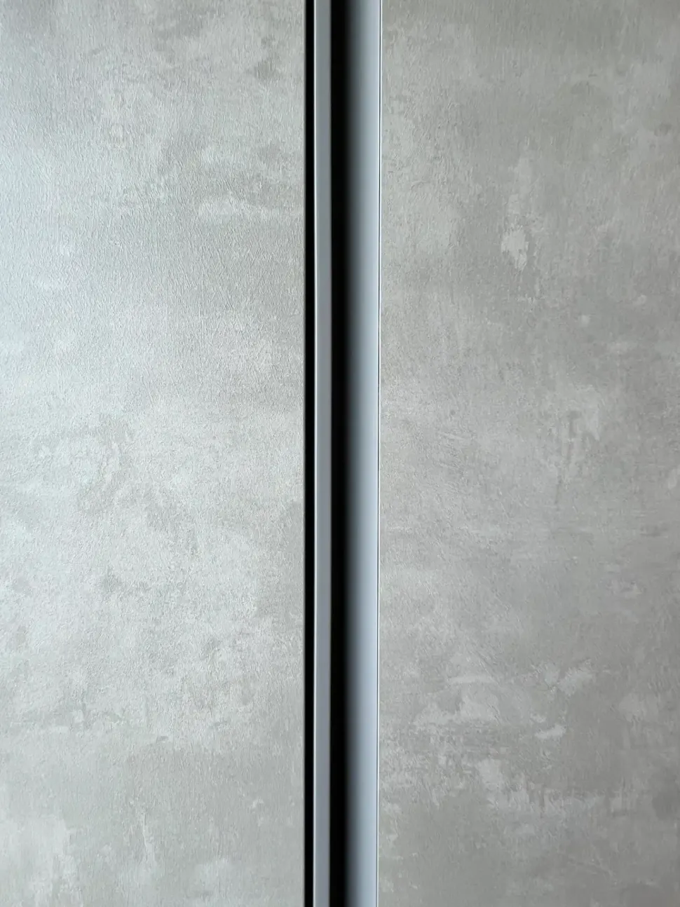 Armadio Archimede realizzato in laminato materico di Doimo cityline scontato -39%