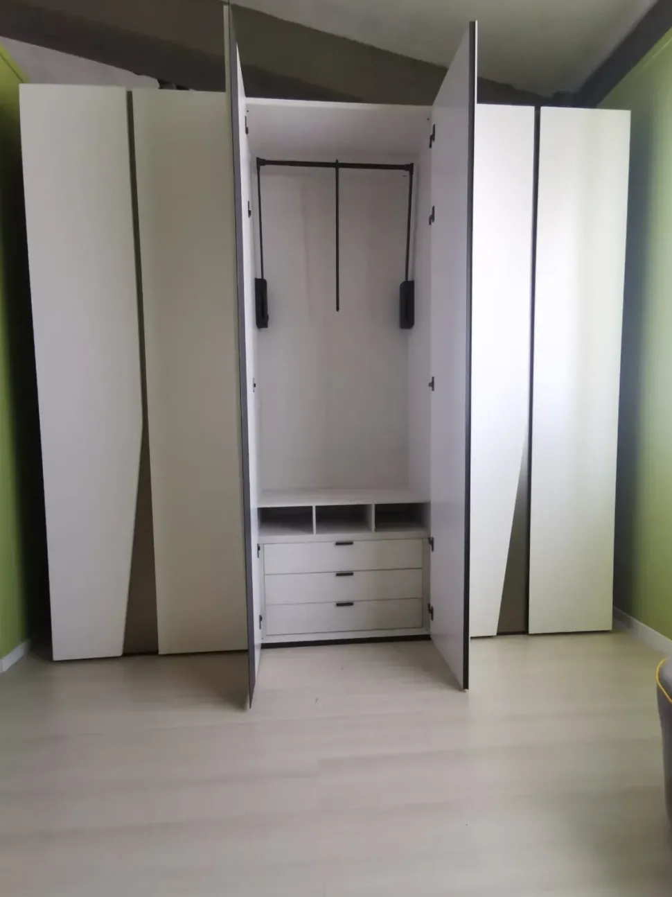 Armadio Armadio brezza Mercantini a sei ante in Offerta Outlet