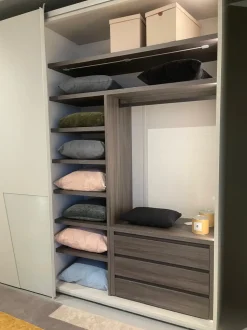 Armadio Armadio diagonal san giacomo  di Sangiacomo A PREZZO SCONTATO 30%