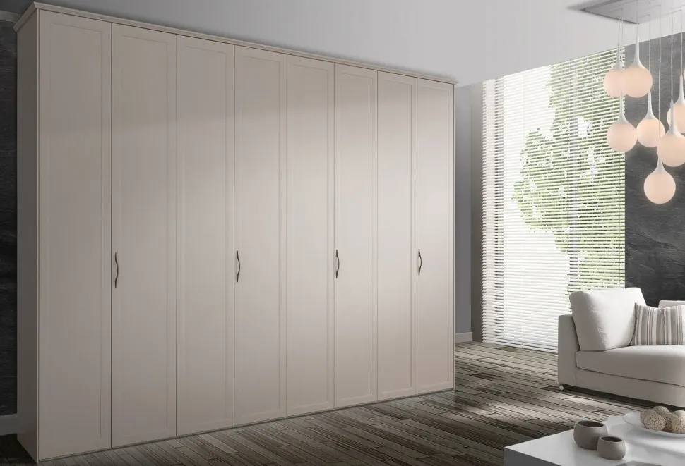 ARMADIO Armadio mod.memory-new a 8 ante laccato poro aperto di giessegi scontato del 40% Giessegi in OFFERTA OUTLET