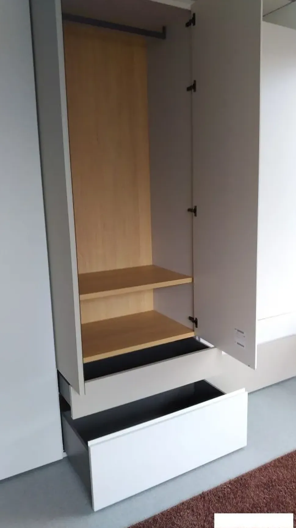 Armadio Caccaro modello Armadio grfik A PREZZO SCONTATO