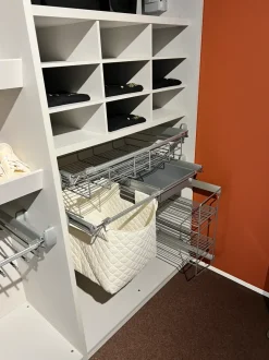 Armadio Cinquanta3 di Battistella A PREZZO SCONTATO 49%