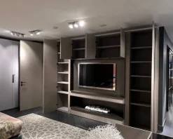 Armadio con ante battenti a prezzo scontato modello Dress code di Olivieri