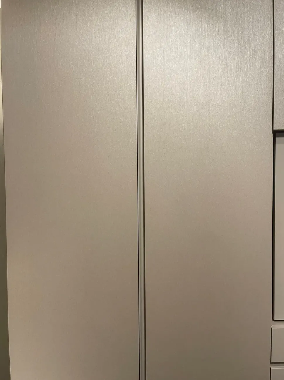 Armadio con ante battenti design Armadio sinua con porta tv odeon Sangiacomo a prezzo scontato