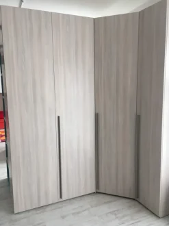 Armadio con ante battenti moderno Armadio cabina angolo mistral olmo chiaro Mistral a prezzo scontato