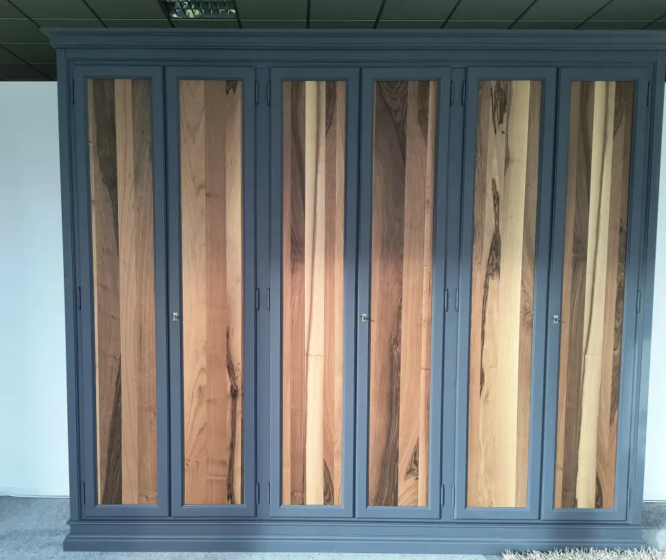 Armadio con ante battenti modello Armadio stile industrial scontato del 61%