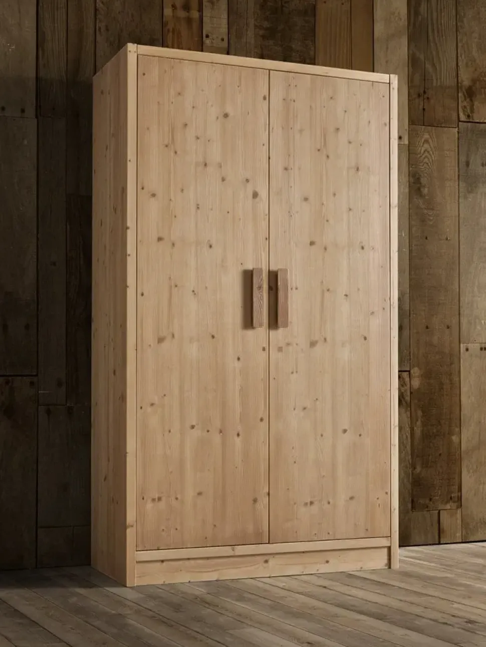 Armadio con ante battenti classico Armadio art 3306 a Artigianale a prezzo ribassato