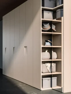 Armadio con ante battenti a prezzo scontato modello Armadio battente orme night 03 di Orme