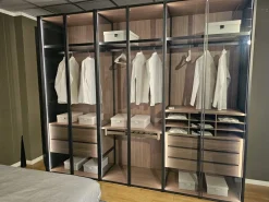 Armadio con ante battenti moderno Crystal Adok a prezzo scontato