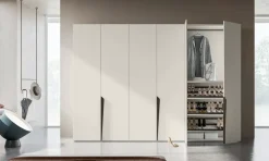 Armadio con ante battenti a prezzo scontato modello Easy vela di Marka