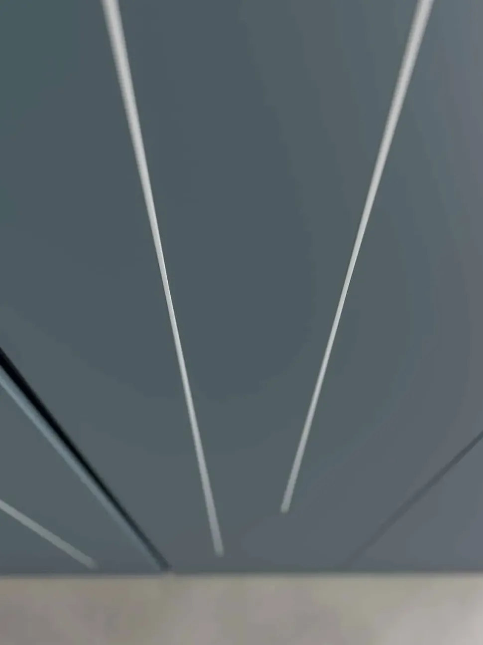 Armadio con ante battenti a prezzo scontato modello Lux di Veneran