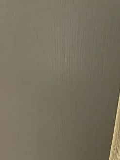 Armadio con ante battenti Idra a prezzo scontato