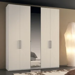 Armadio con ante battenti modello Bridge scontato del 43%