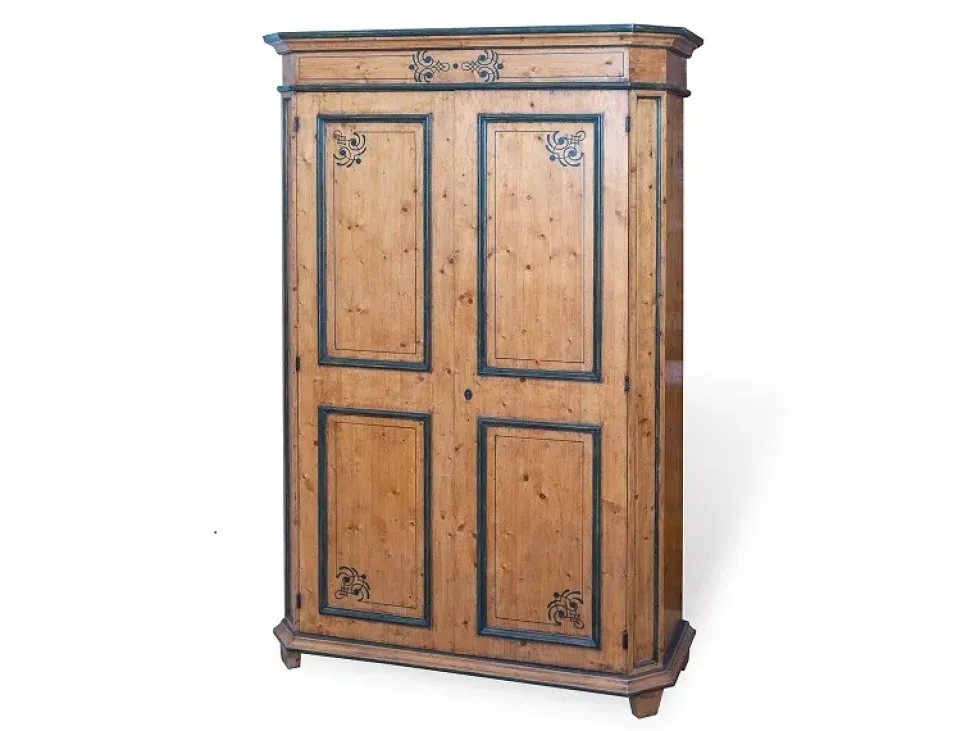 Armadio con ante battenti classico Armadio bar Artigianale a prezzo scontato